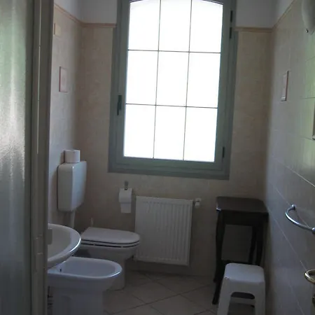 Otel Ristorante Sterlina 3*